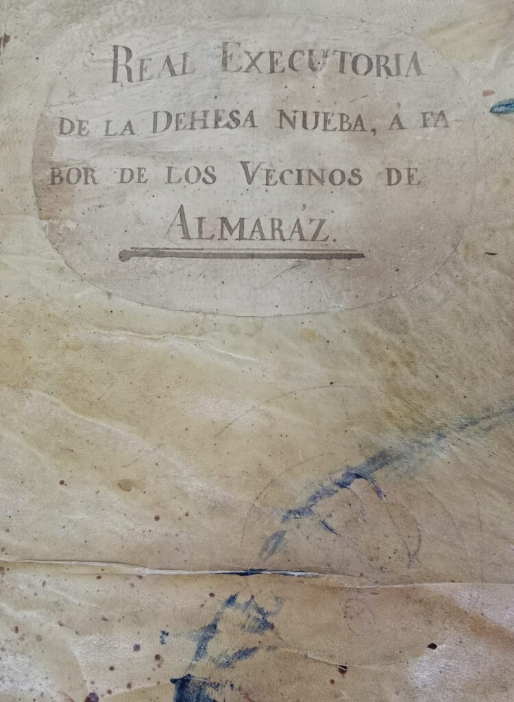 Portada de la Real Ejecutoria de la Dehesa Nueva a favor de los vecinos de Almaraz 1828